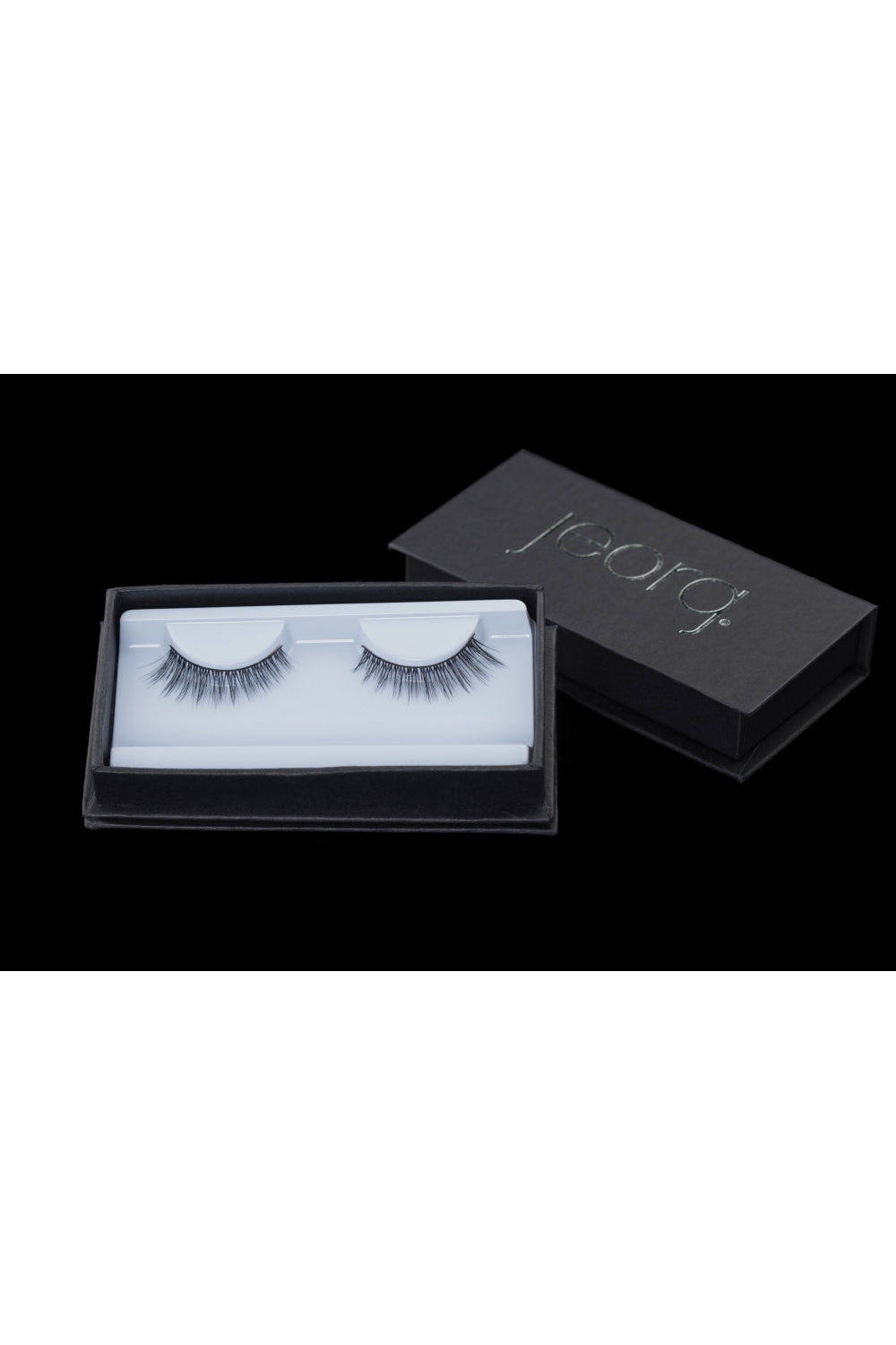 Jeorg. Lashes brand image