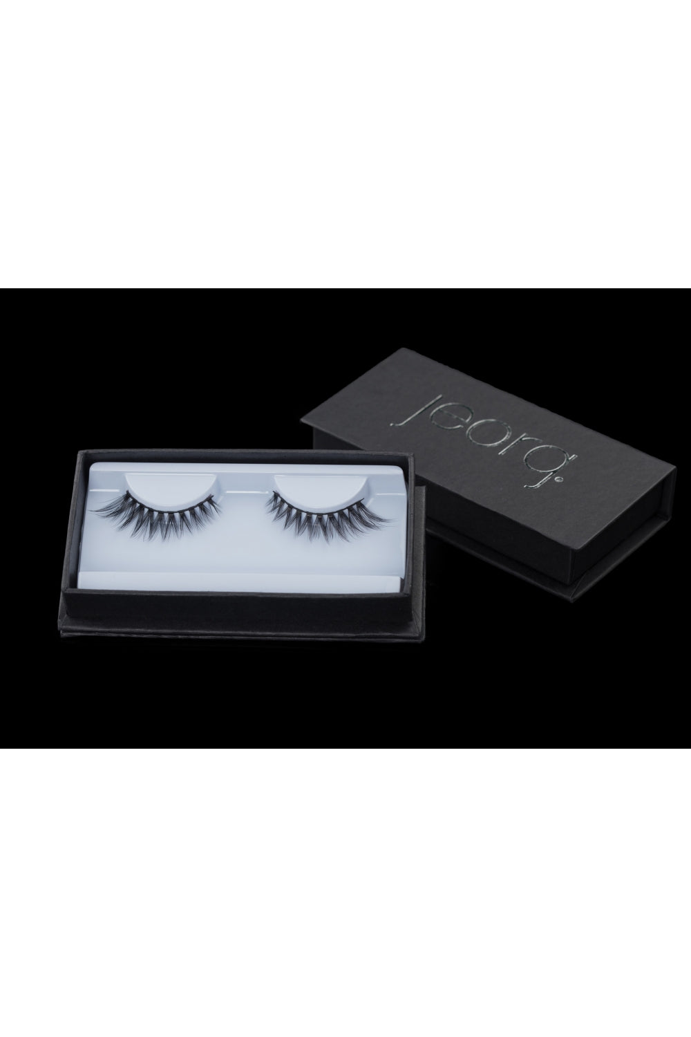 Jeorg. Lashes brand image
